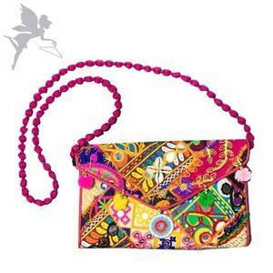 BOHO Pompon charm purse
